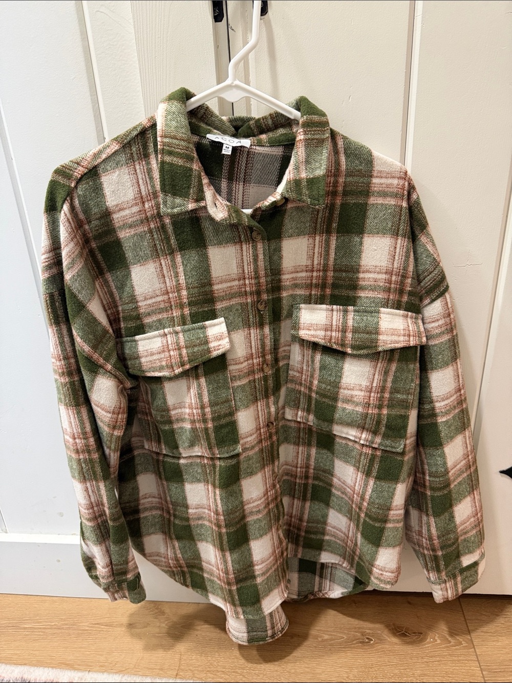 Women’s Green Plaid Button-Down Shirt Jacket